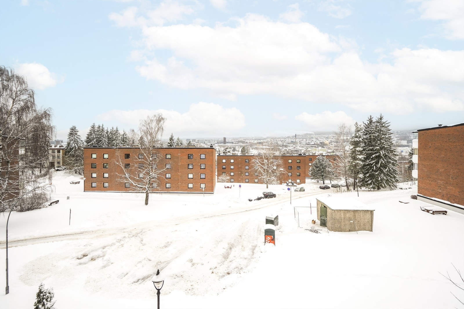 Svært god avstand mellom blokkene. Galleribilde