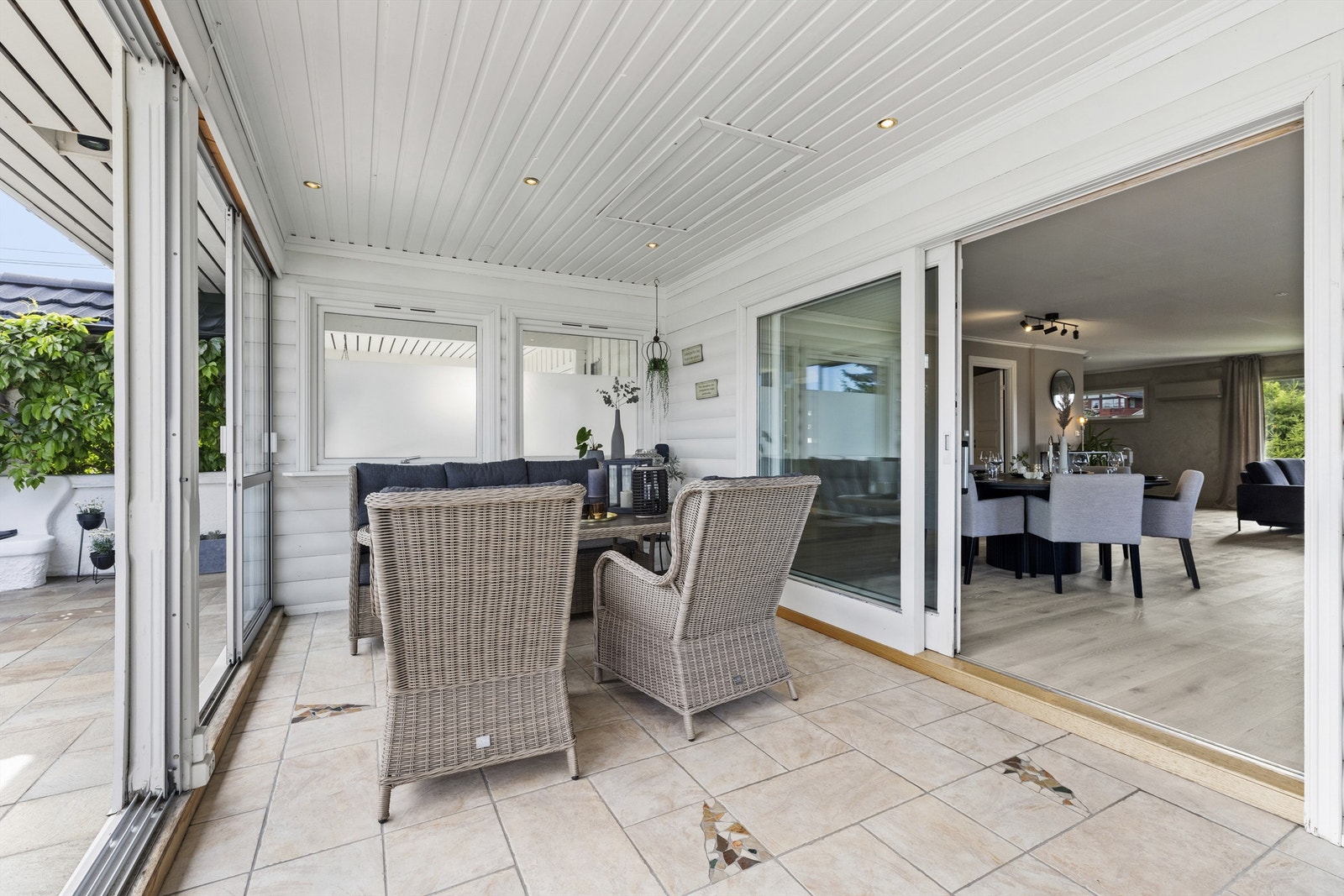 Vinterhagen blir raskt favorittrommet - lun og lys, perfekt hele året. Galleribilde