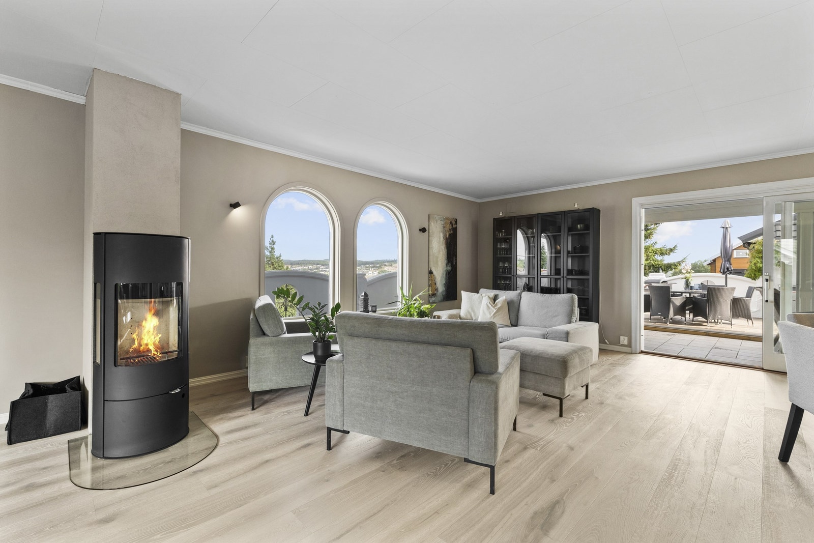 Soneinndelt stue gir deg både plass og fleksibilitet i innredningen. Galleribilde