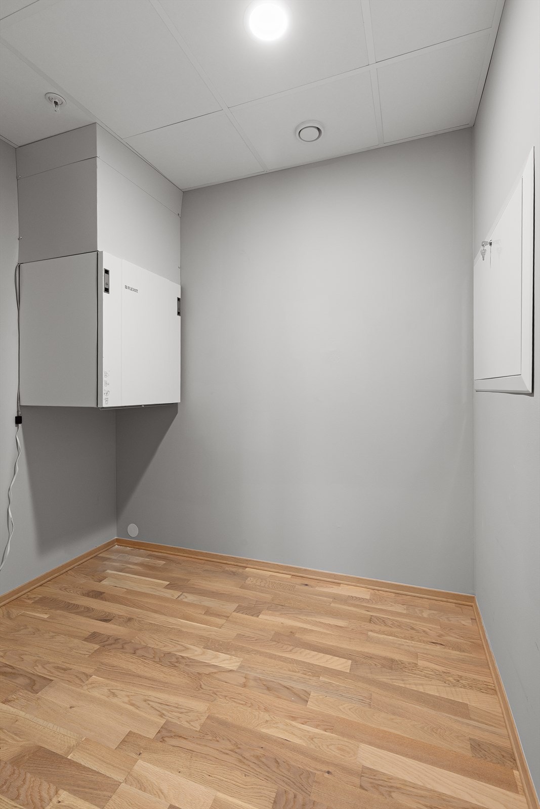 Praktisk bod inne i leiligheten Galleribilde