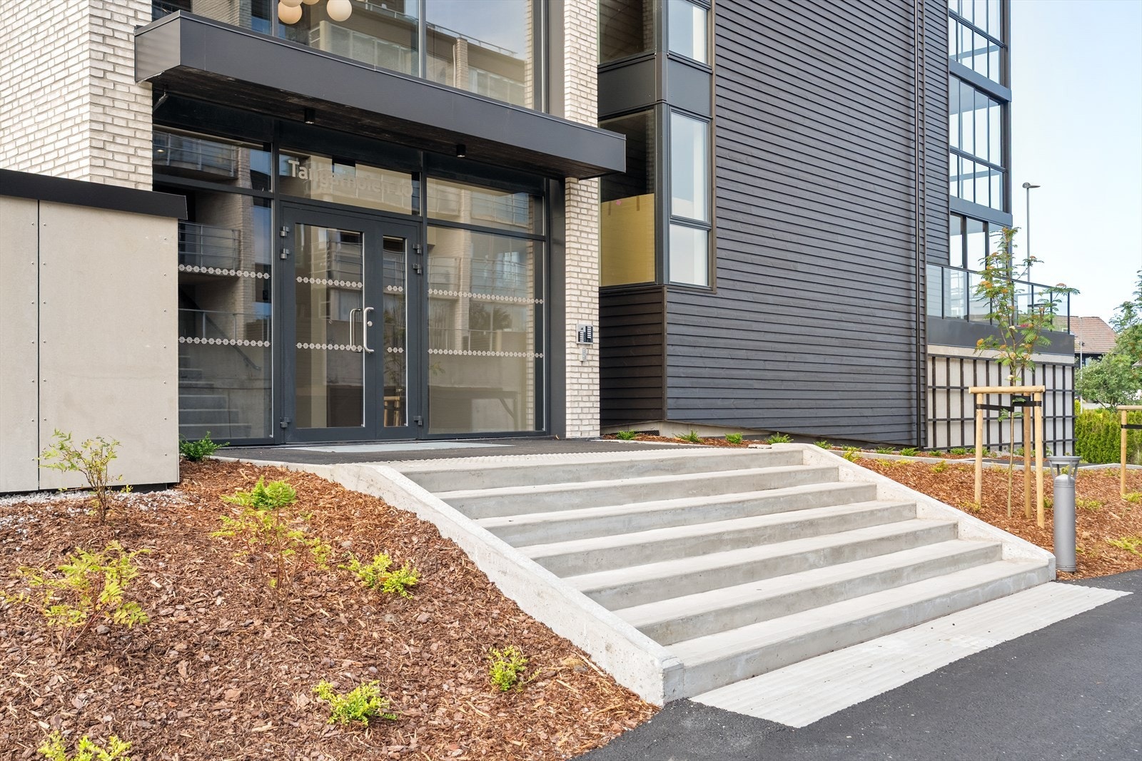 Inngangsparti Galleribilde