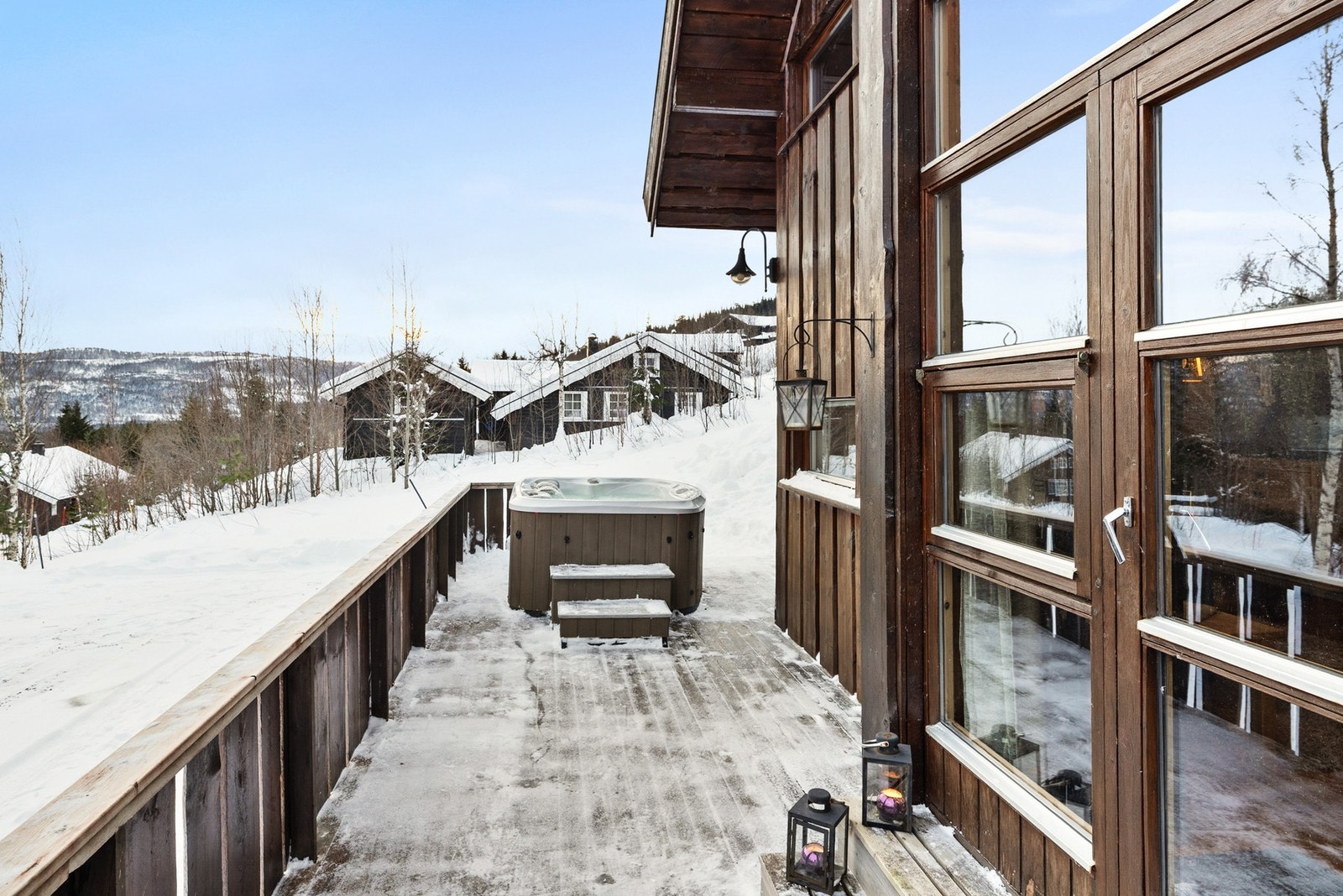 Nyt et deilig bad i jacuzzien etter en lang dag i bakken Galleribilde