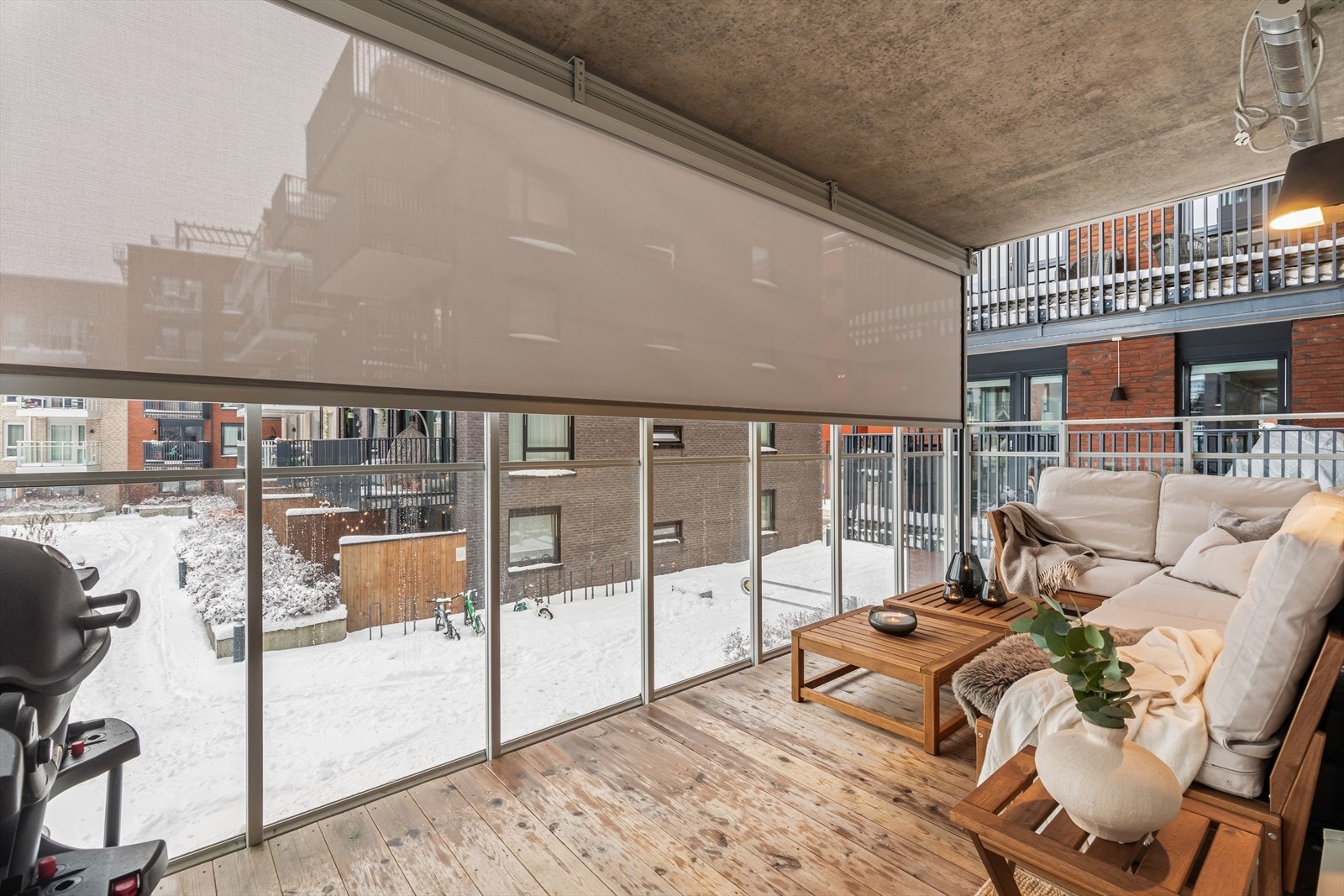 Balkongen er et ypperlig sted for både rolige morgenstunder og hyggelige sommerkvelder. Galleribilde