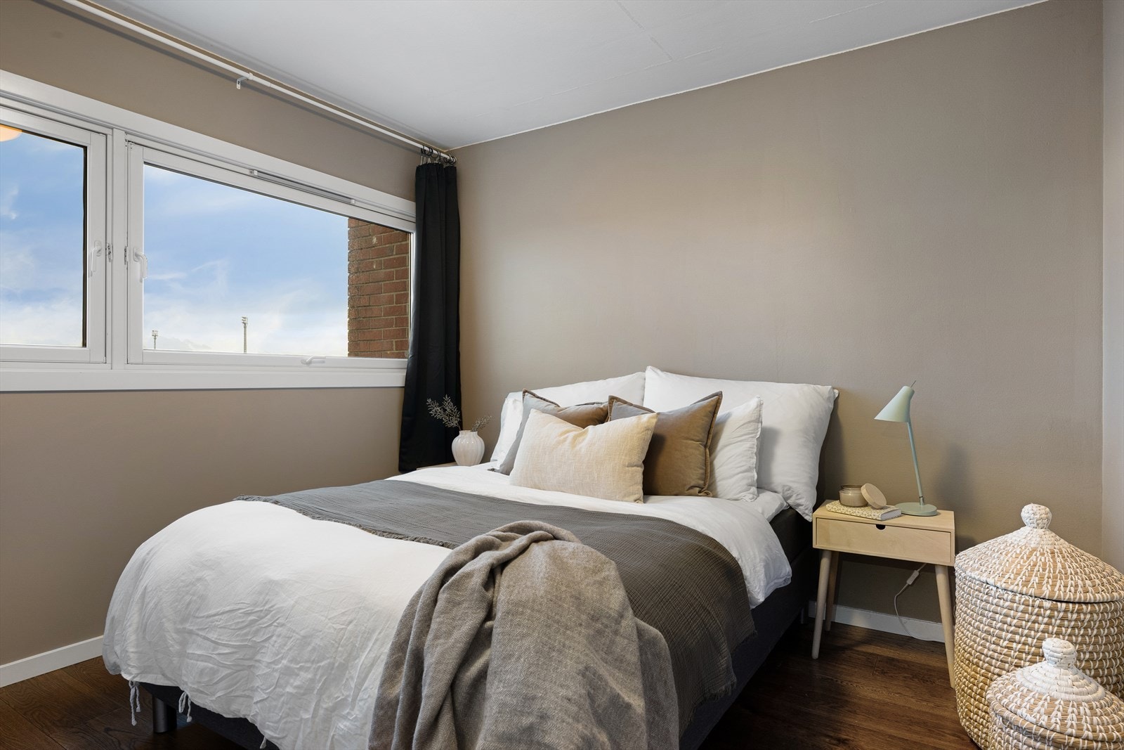 Lyst og luftig soverom. Galleribilde