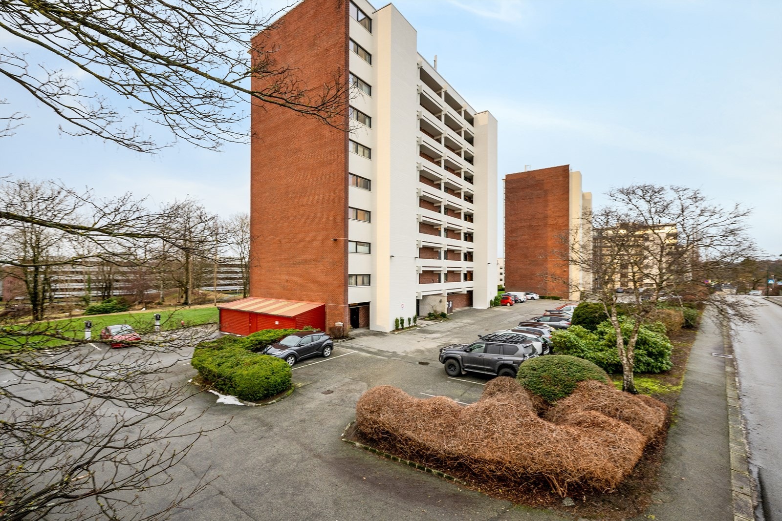 Felles utvendig parkering Galleribilde