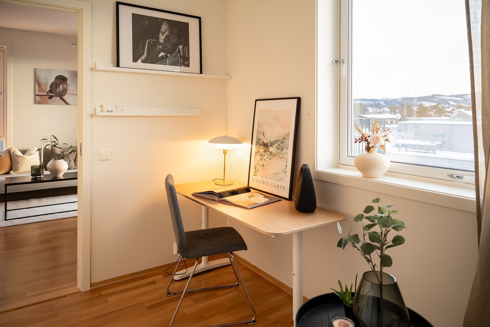 Soverommet kan fint benyttes som gjesterom eller kontor og oppleves som lyst og innbydende. Galleribilde