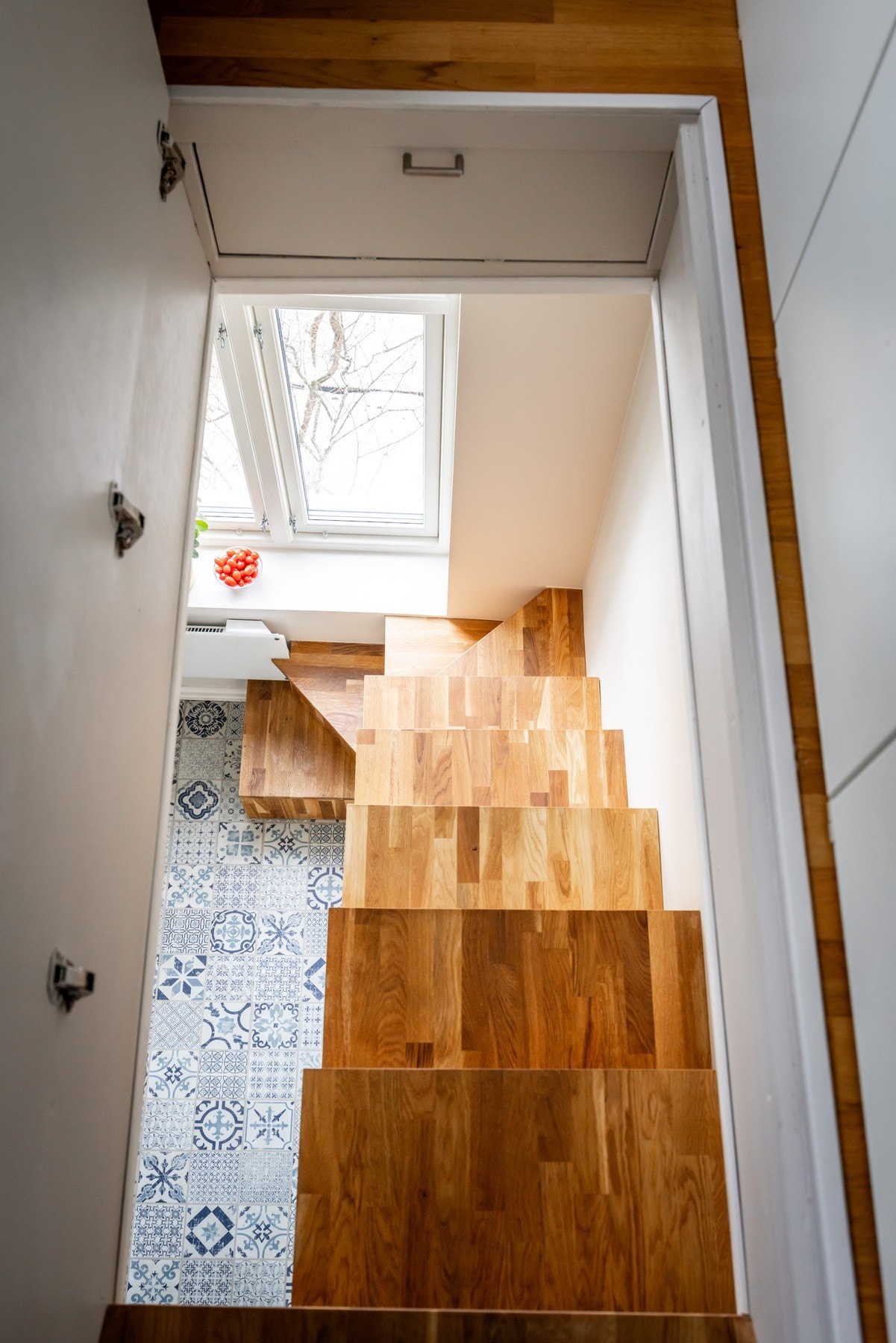 Fra 4. etasje og ned mot kjøkkenet. Galleribilde