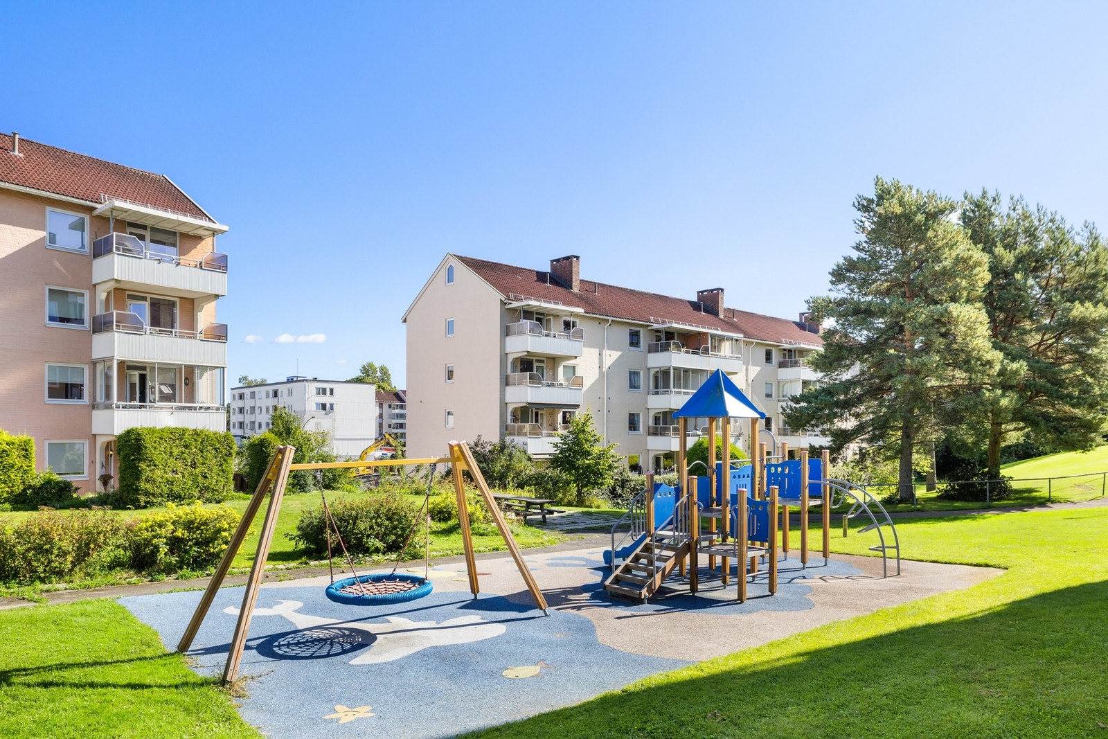 Borettslaget har flotte fellesområder som er pent opparbeidet. Galleribilde