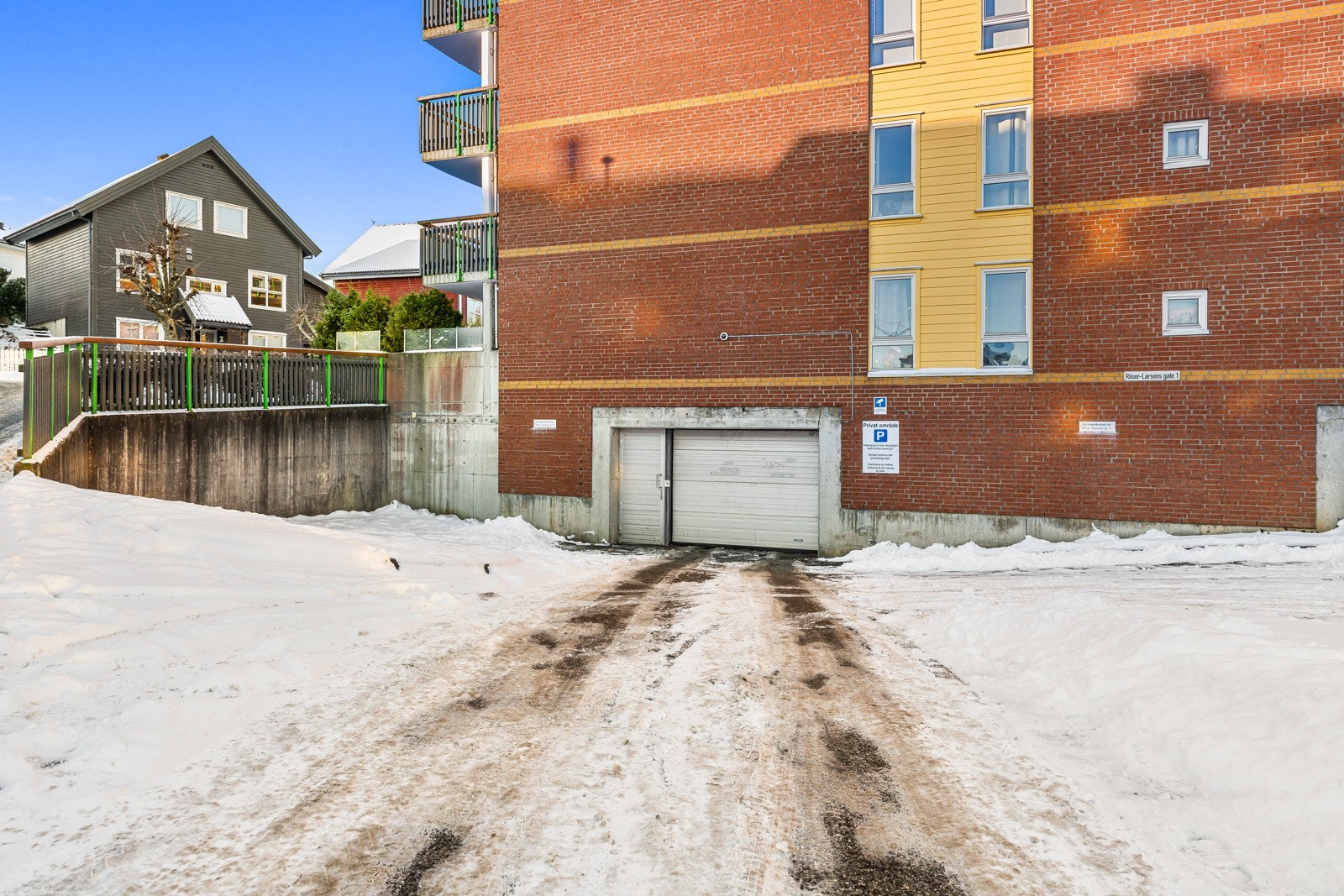 Uteområde. Galleribilde