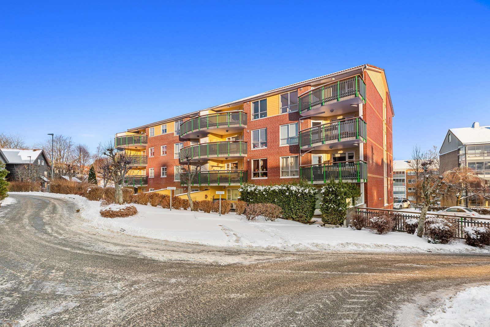 Uteområde. Galleribilde