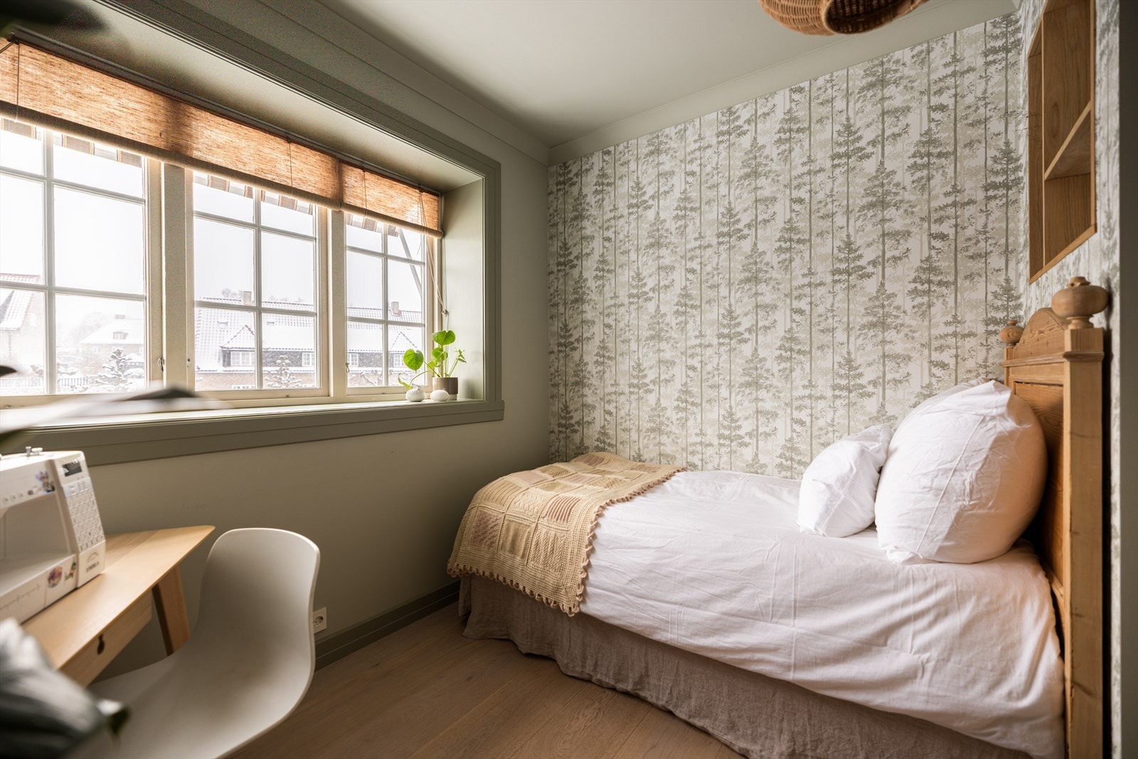 Soverom ll fungerer ypperlig som barnerom, gjesterom, kontor eller det man måtte ha behov for. Galleribilde