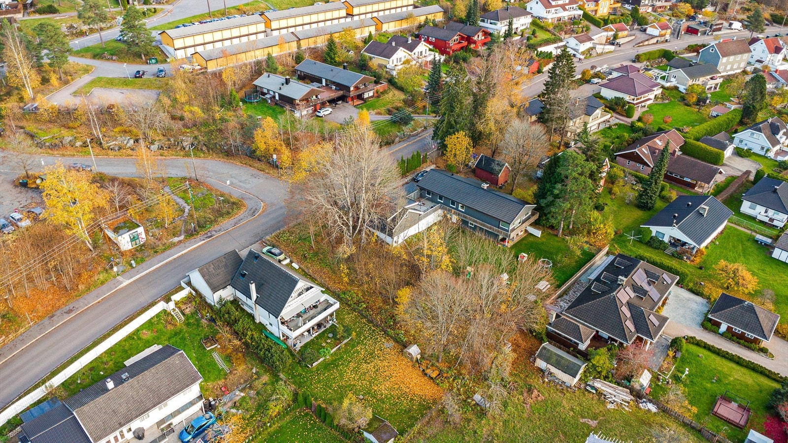 Det tillates inntil 24 % bebygd areal (BYA) på den enkelte tomt, i henhold til reguleringsbestemmelsene Galleribilde