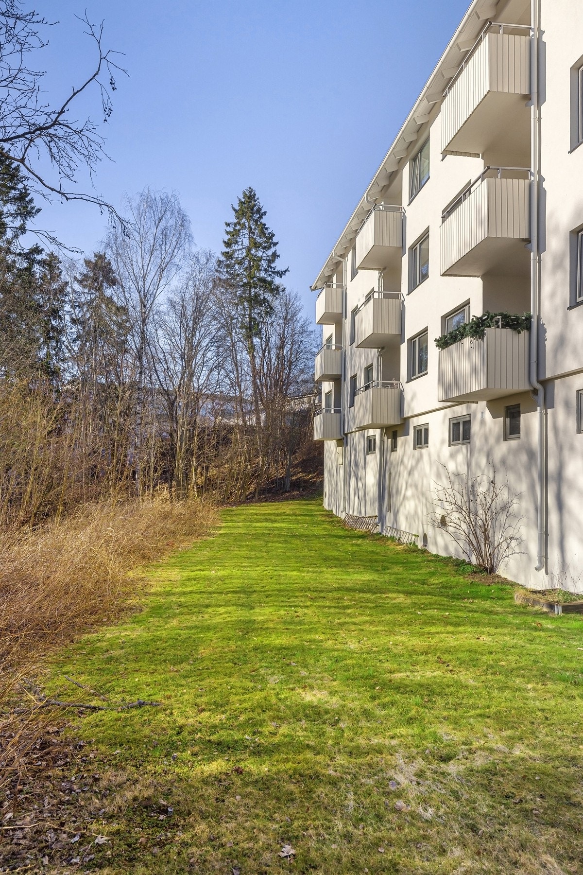 Her bor man med Mærradalen som nærmeste nabo, samtidig som byen er like i nærheten. Galleribilde