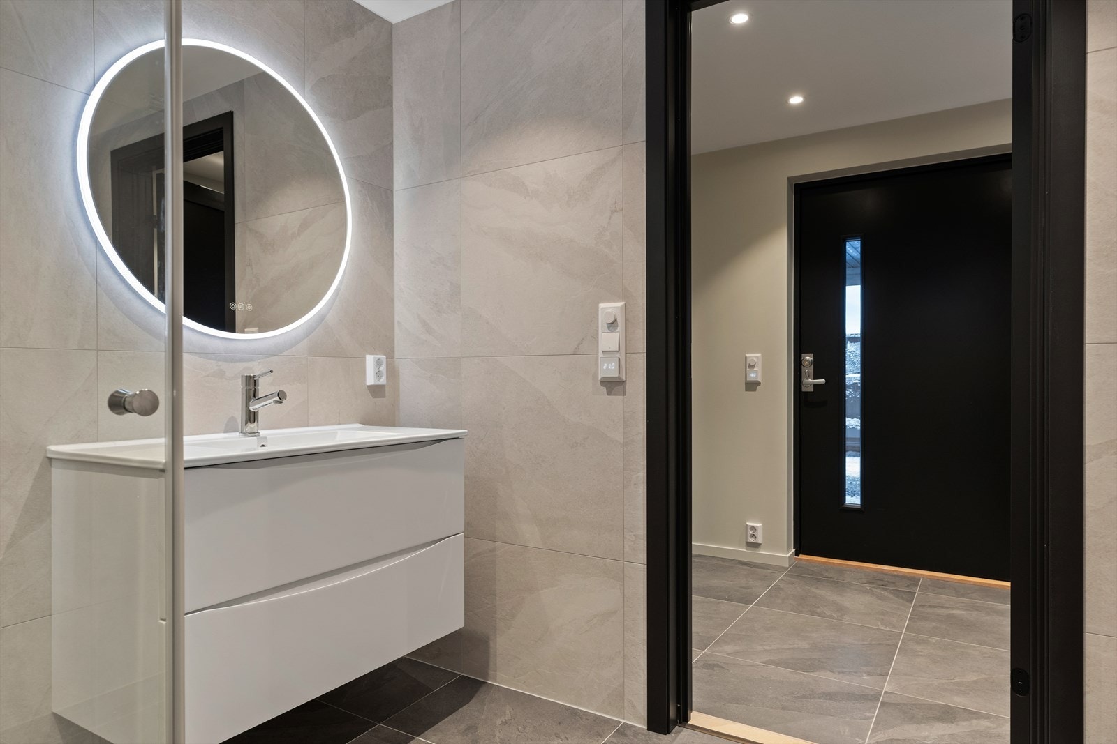 011_Badwc 1. etg. .jpg Galleribilde