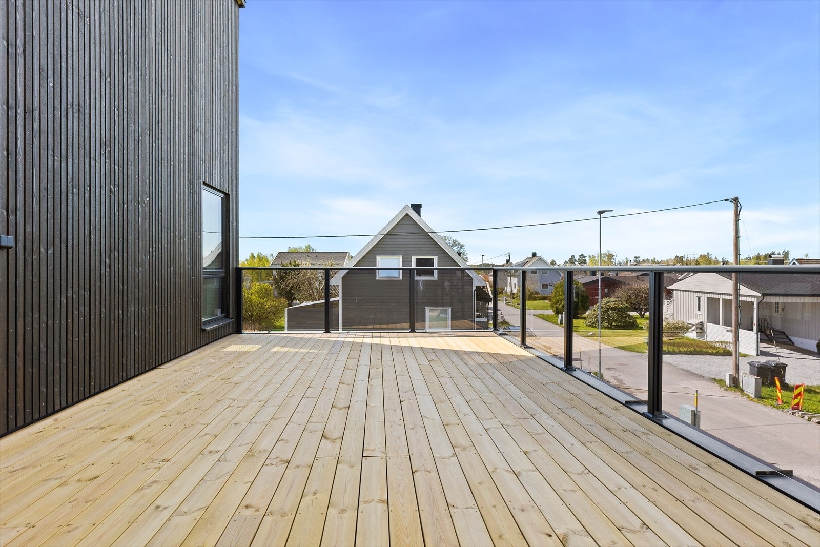 007_Veranda 2. etg. Kveldssol..jpg Galleribilde