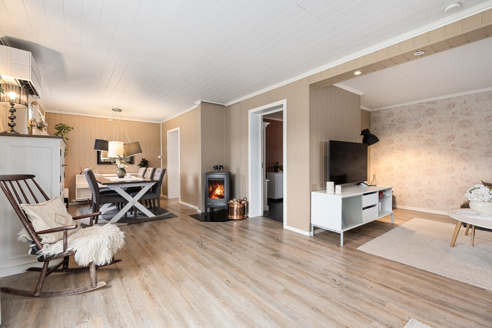 De fleste vinduer er fra 2010-2017 Galleribilde