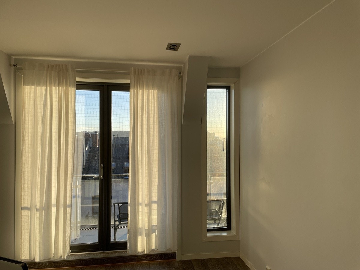 Romslig stue Galleribilde