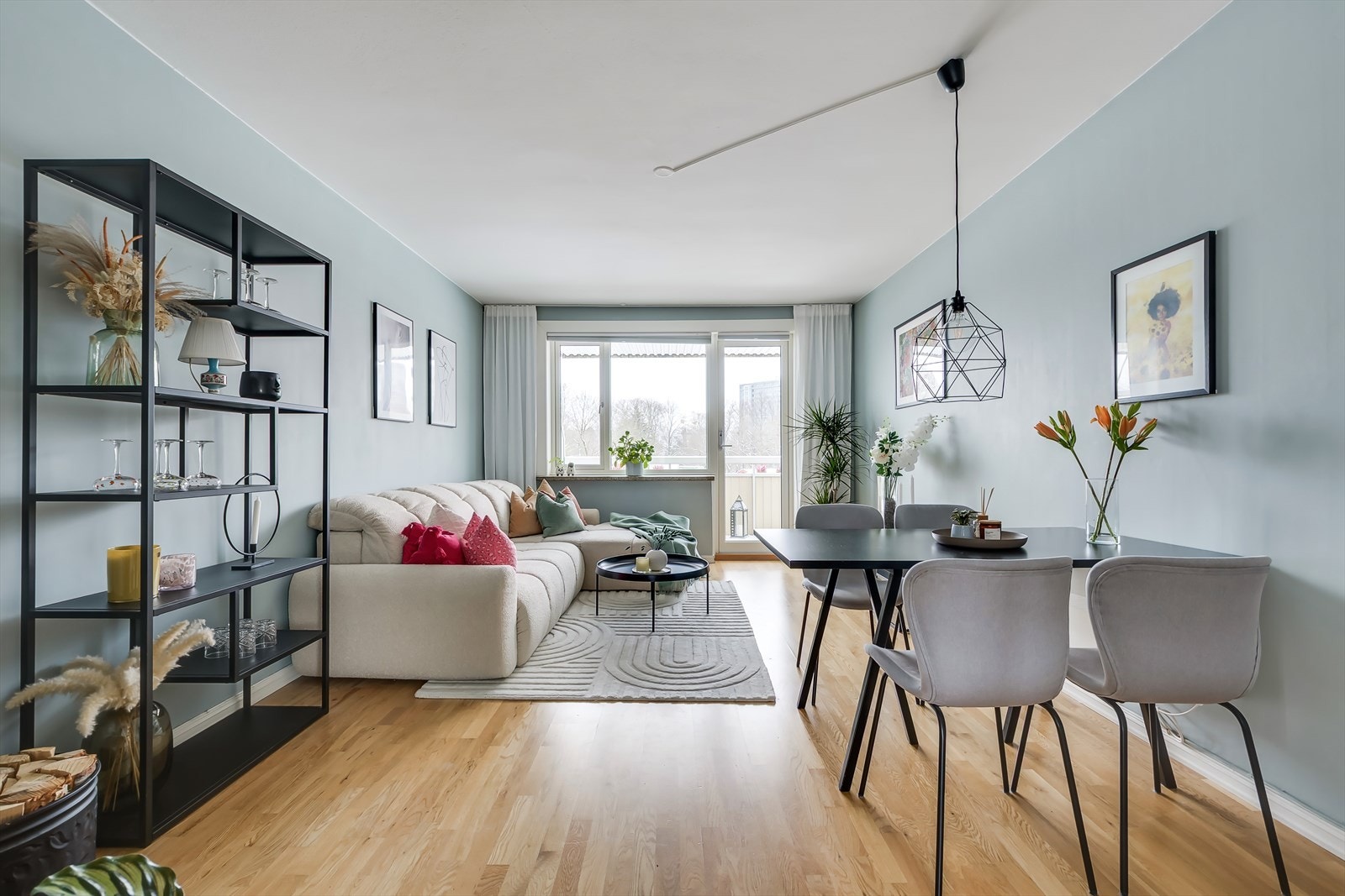 Velkommen til Agmund Bolts vei 22 -Presentert av Marita Husum Nilsen ved Nordvik
Foto: Kenneth Willassen) Galleribilde