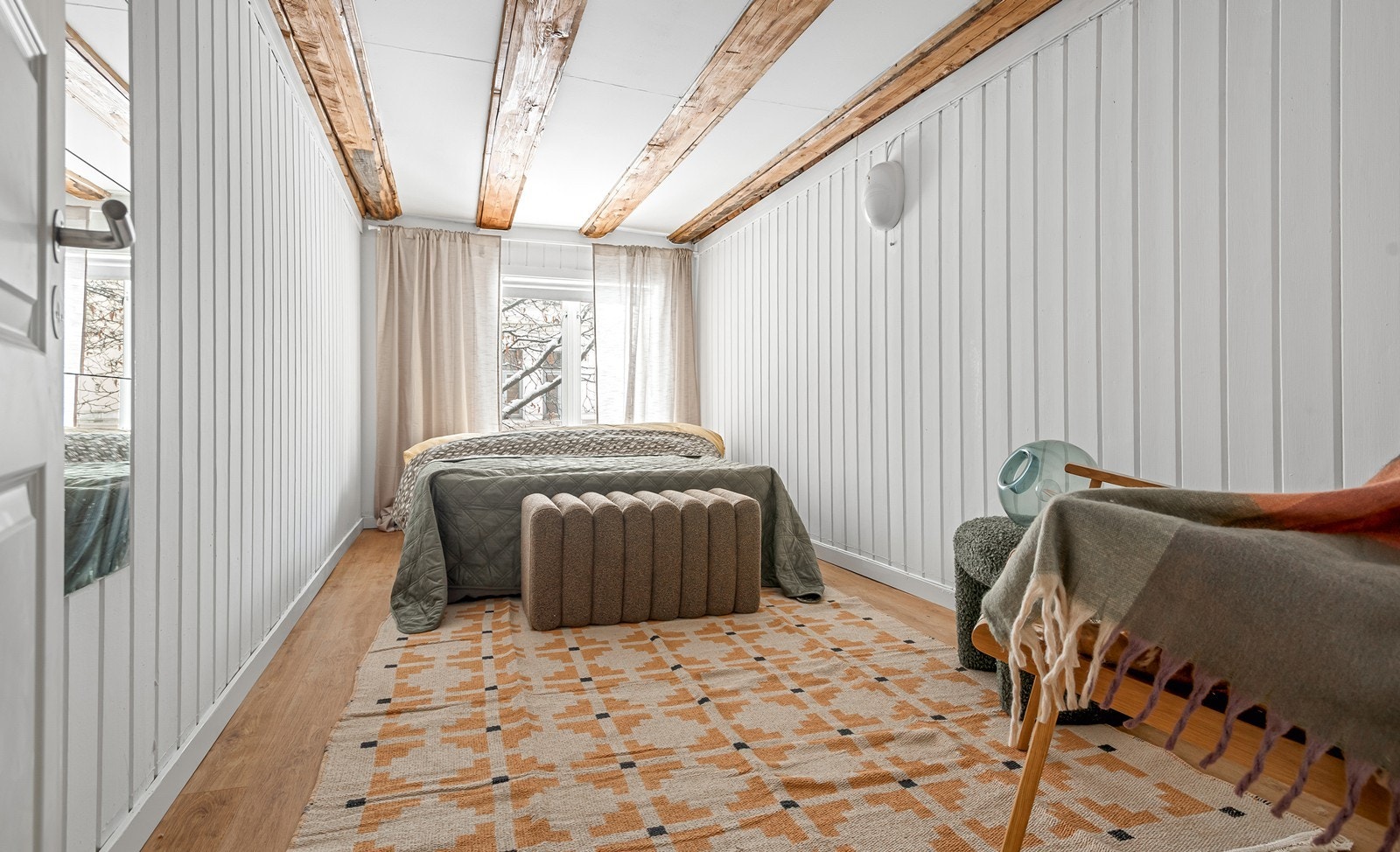 Rom 1 (rommene på "øvre plan" er ikke godkjent) Galleribilde