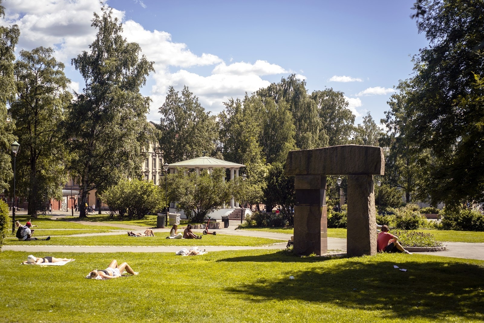 Kort gange til flere av byens mest idylliske parker Galleribilde