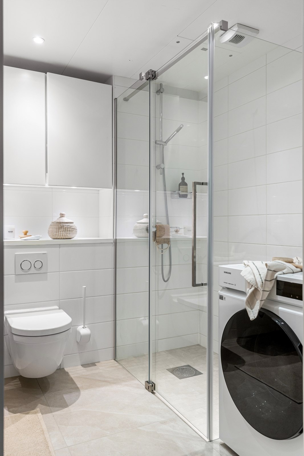 Det er opplegg for vaskemaskin. Galleribilde