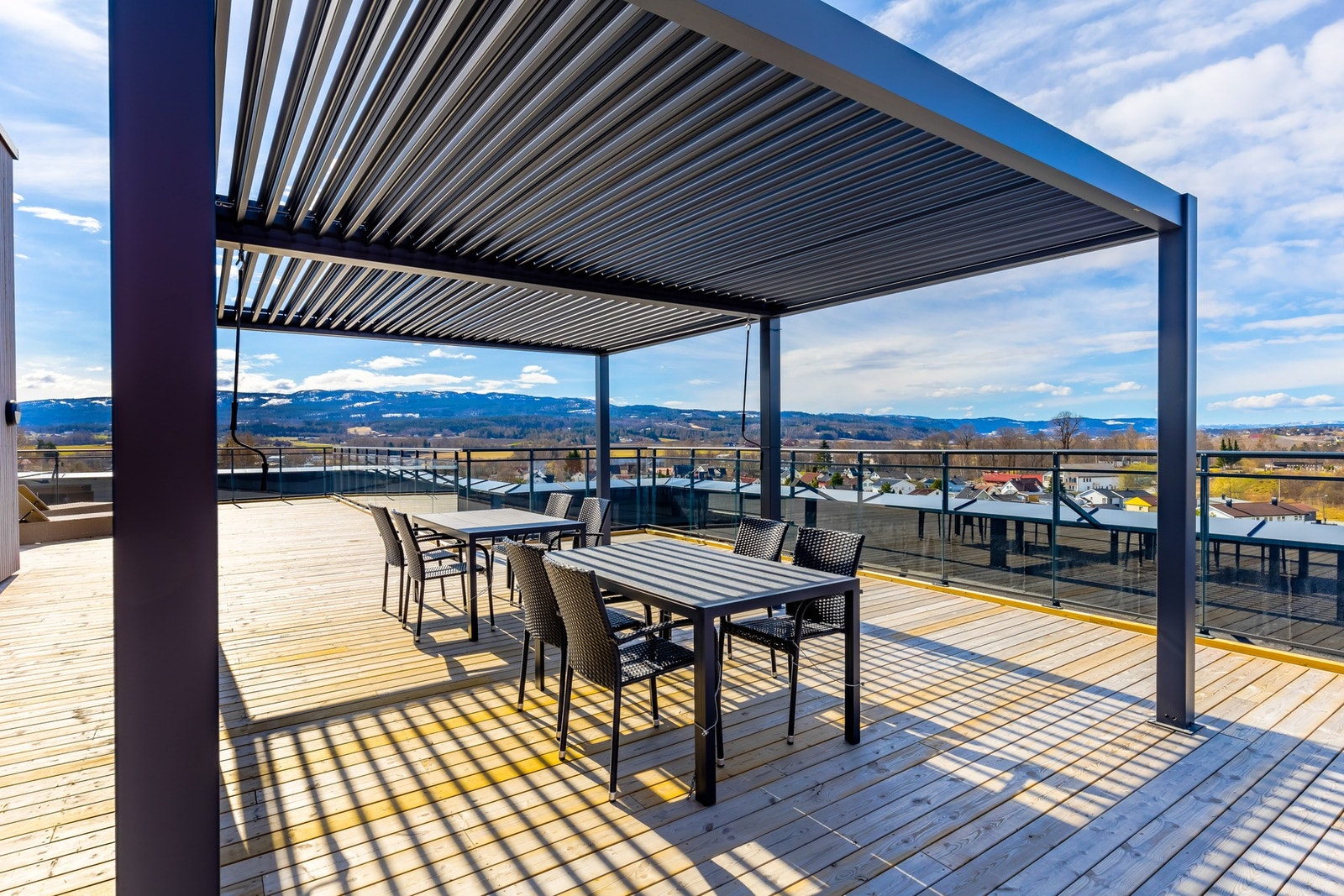 Flotte fellesarealer inkl. denne nydelige takterrassen Galleribilde