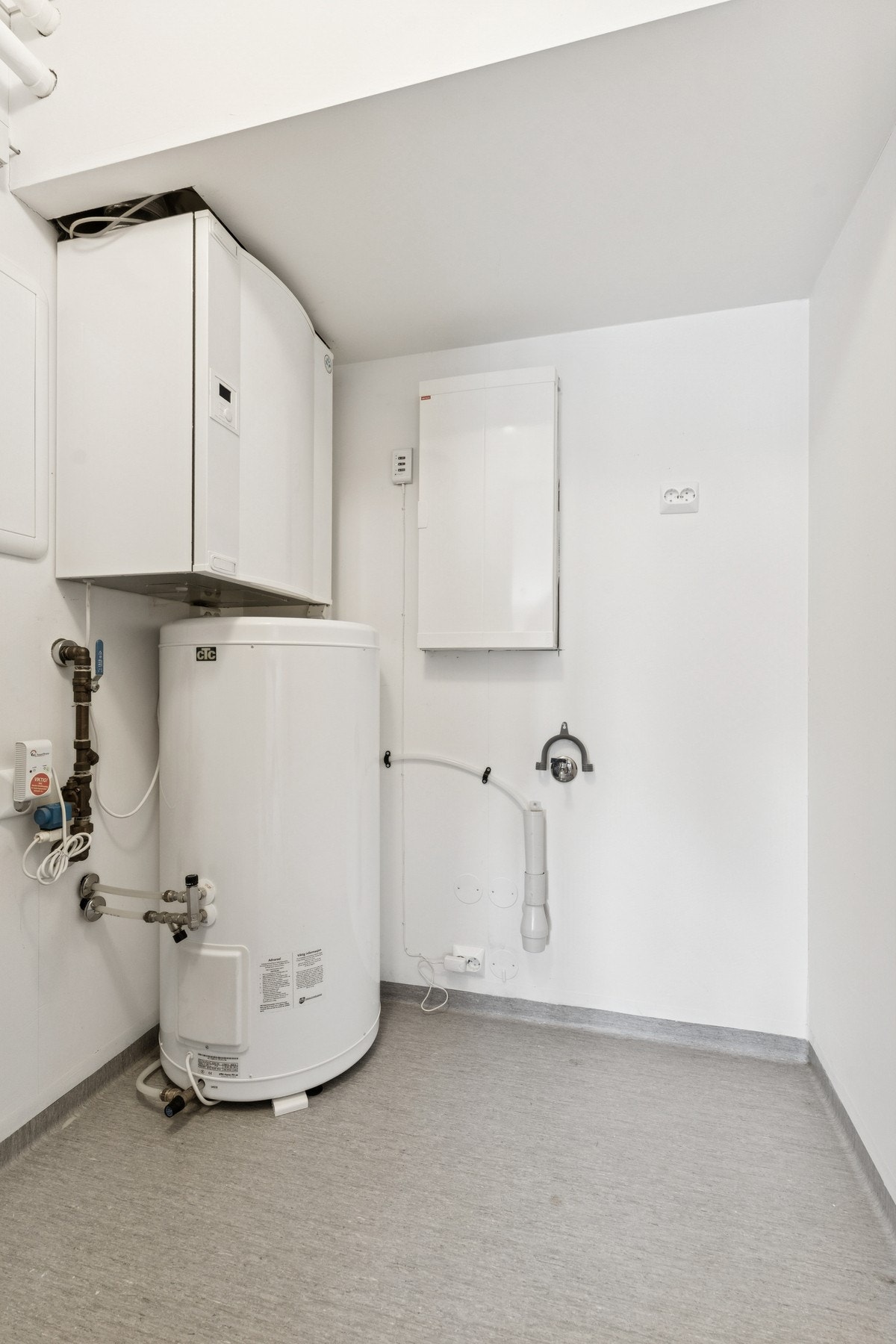 Teknisk rom - mulighet for vaskerom. Galleribilde