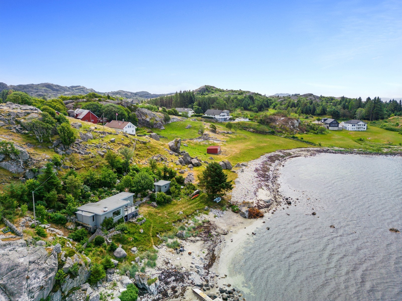 Den friluftsglade vil i tillegg fryde seg over å ha mange flotte turområder i nærheten. Galleribilde