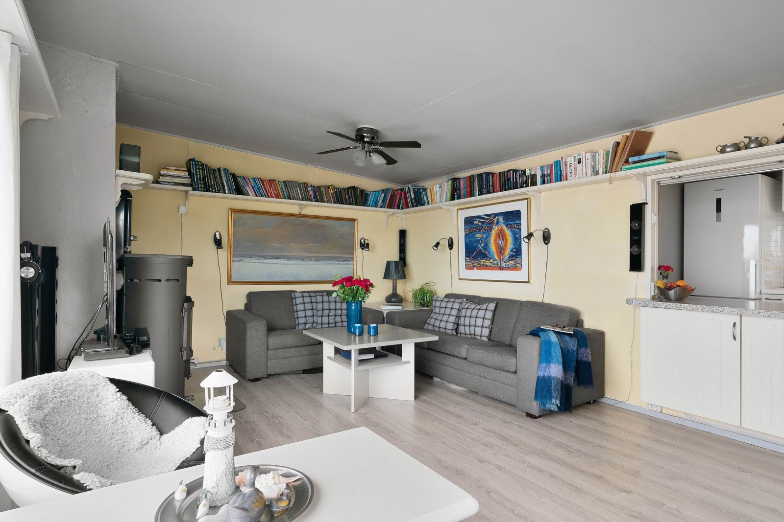 Med varme fra en vedovn blir det ekstra hyggelig. Galleribilde