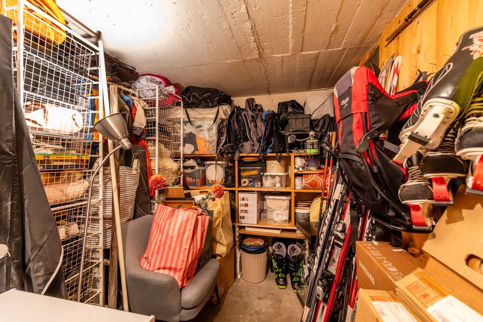 - Leiligheten har masse lagringsplass i bod - Galleribilde