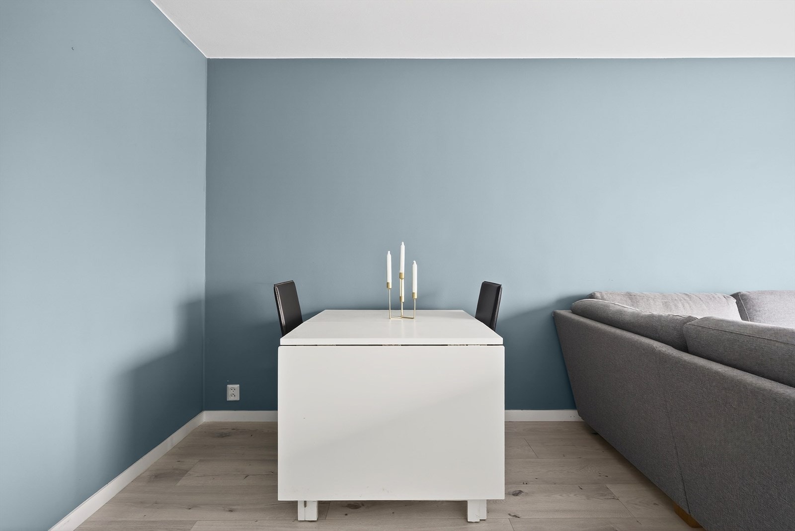 God plass til både sofagruppe og spisebord. Galleribilde