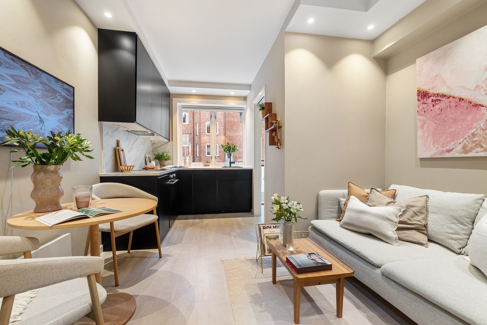 Nordvik ved Kristoffer Mjåtveit har gleden av å presentere Rosenborggata 13A! Foto: Trond Walsø. Galleribilde