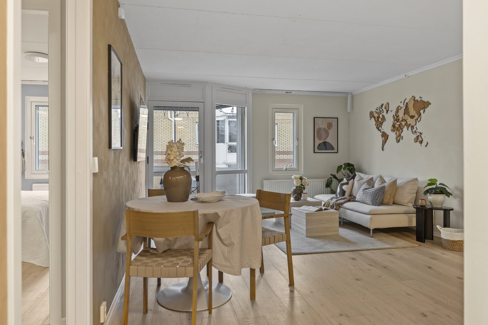 Fellekostnader inneholder Fjernvarme/varmtvann og internett Galleribilde