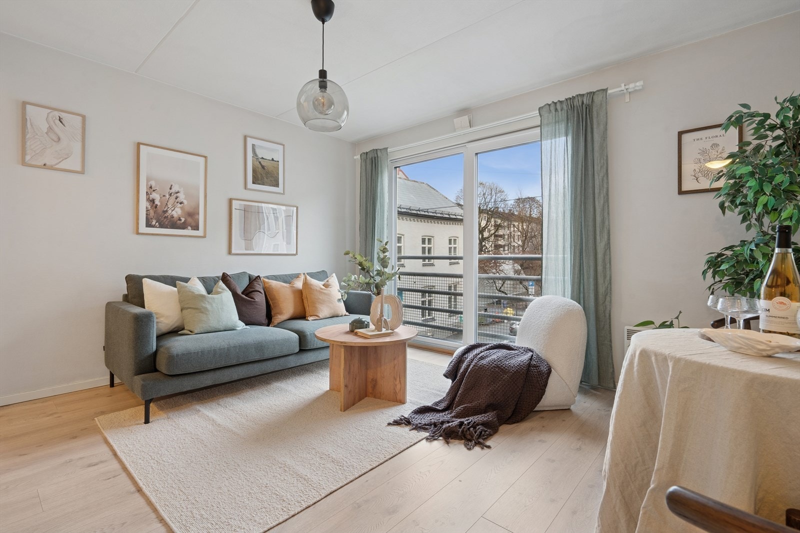 En romslig og lys 2-roms leilighet på populære Torshov. Galleribilde