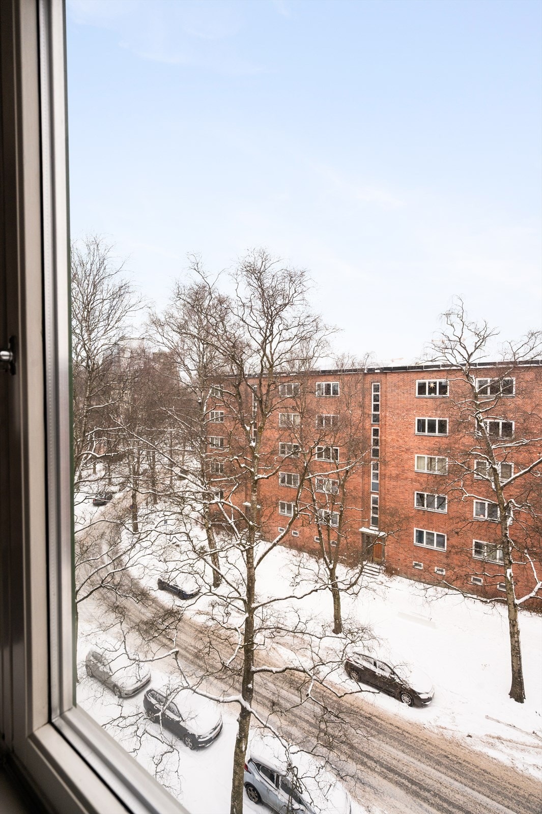 Samtidig som man har en hyggelig utsikt over område. Galleribilde