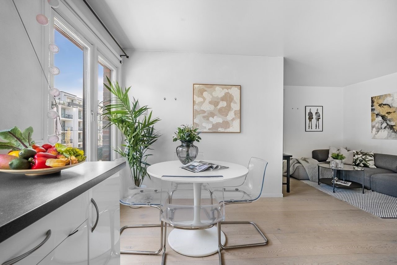 Åpen stue og kjøkken løsning Galleribilde