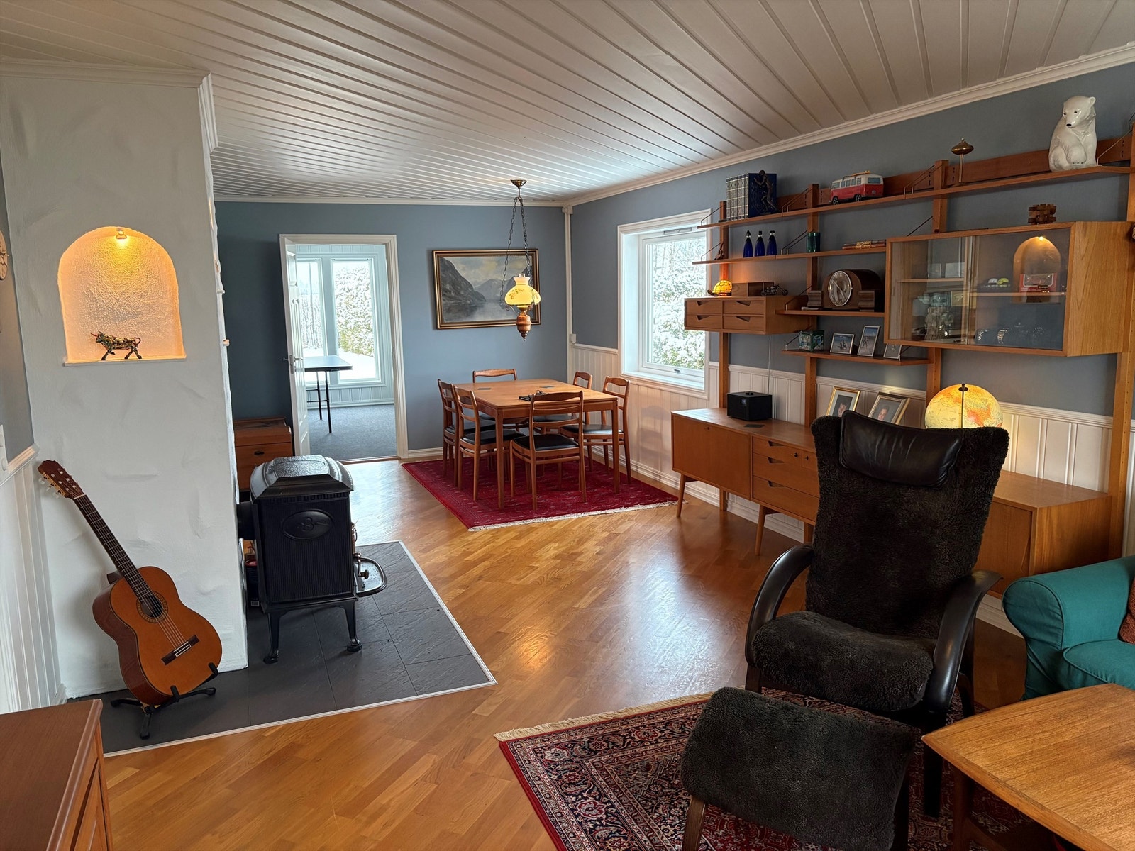 Selgers egne bilder | Stue og spisestue Galleribilde