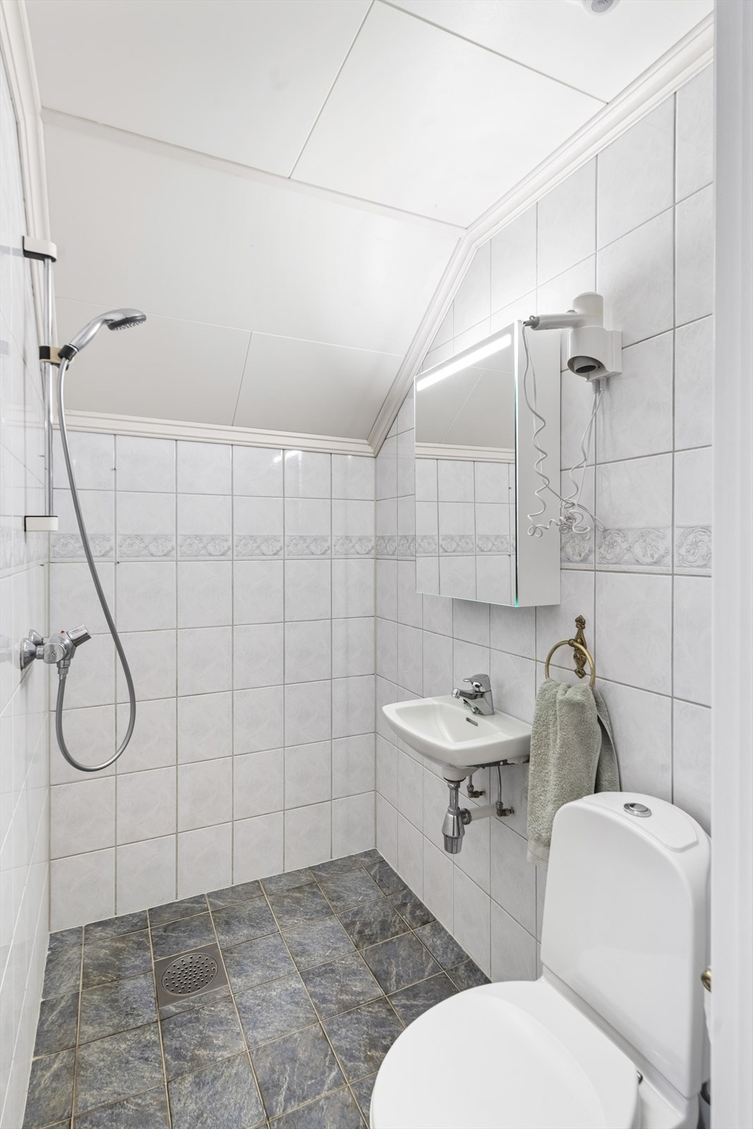 Bad
2. etasjen. Galleribilde