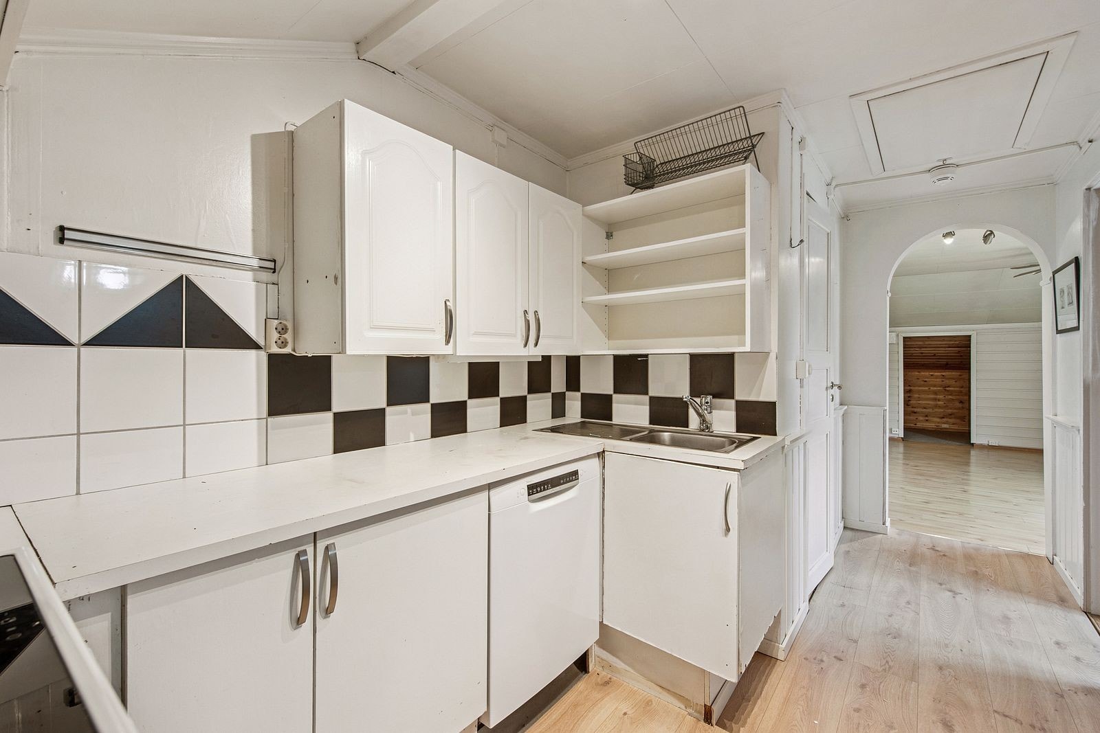 Her har man greit med skap- og benkeplass. Galleribilde