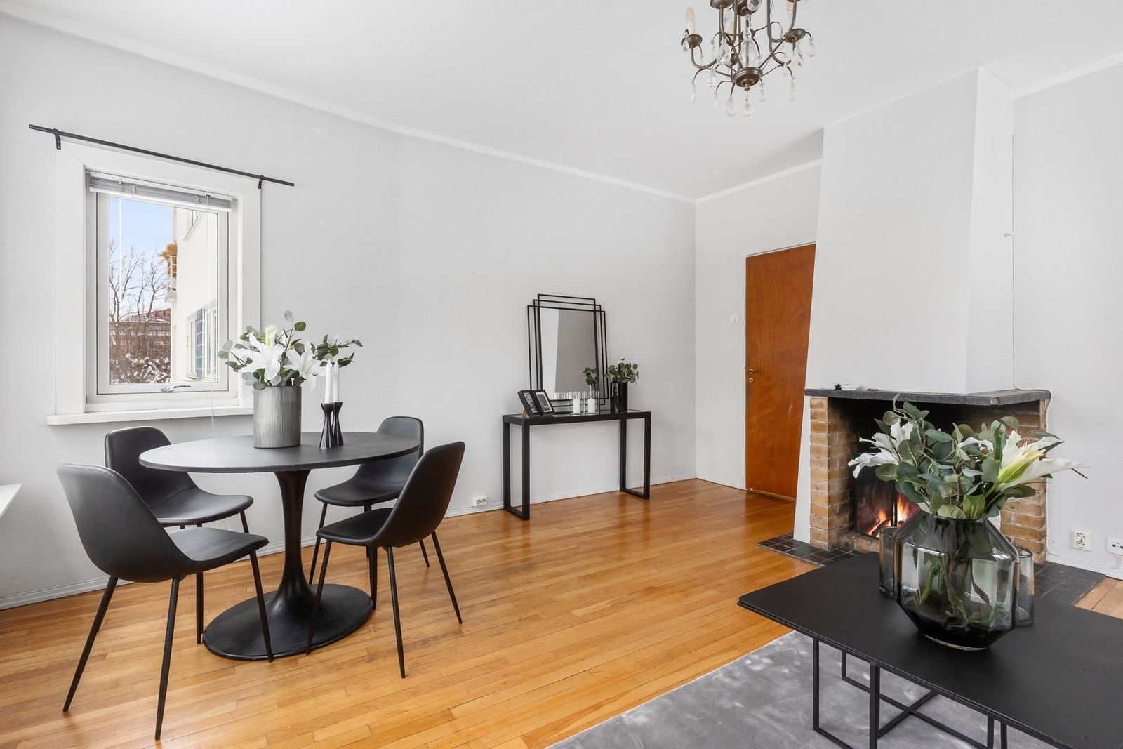 Peisen gir god varme på kalde dager. Galleribilde