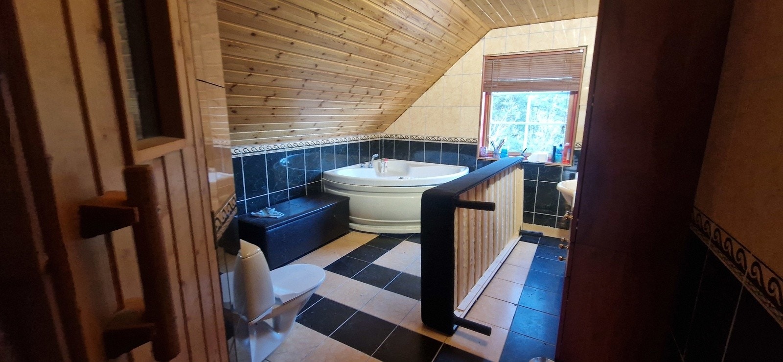 20251114_110854 Galleribilde