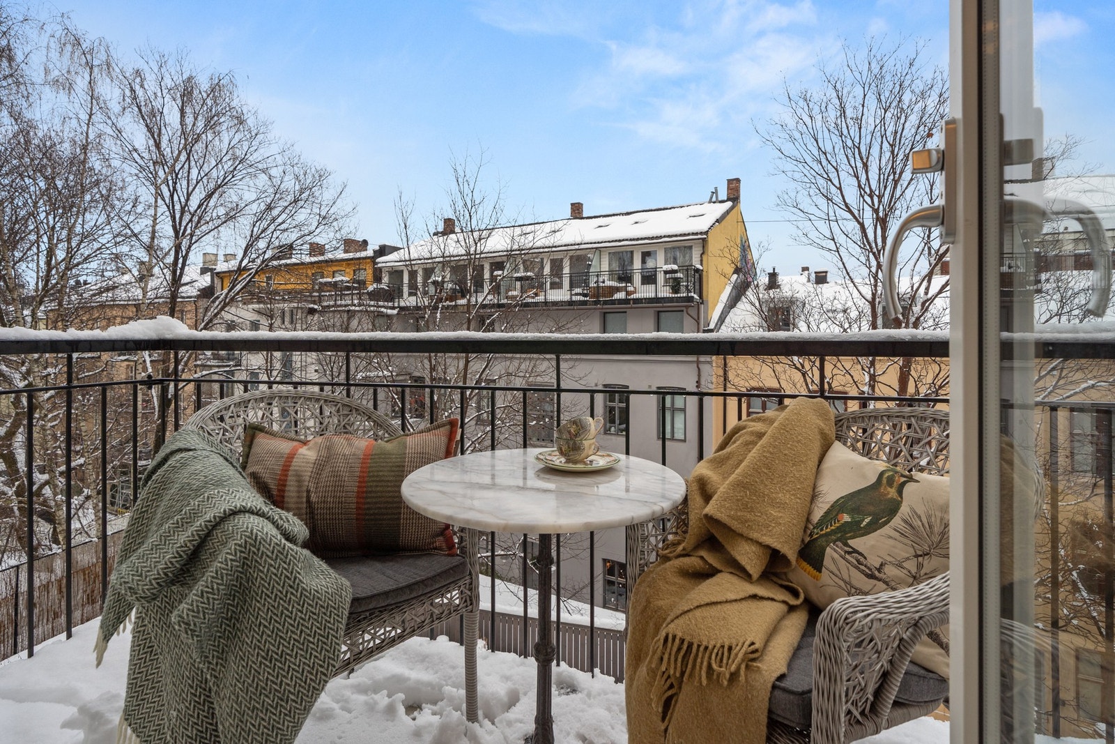 Direkte adkomst til balkong Galleribilde