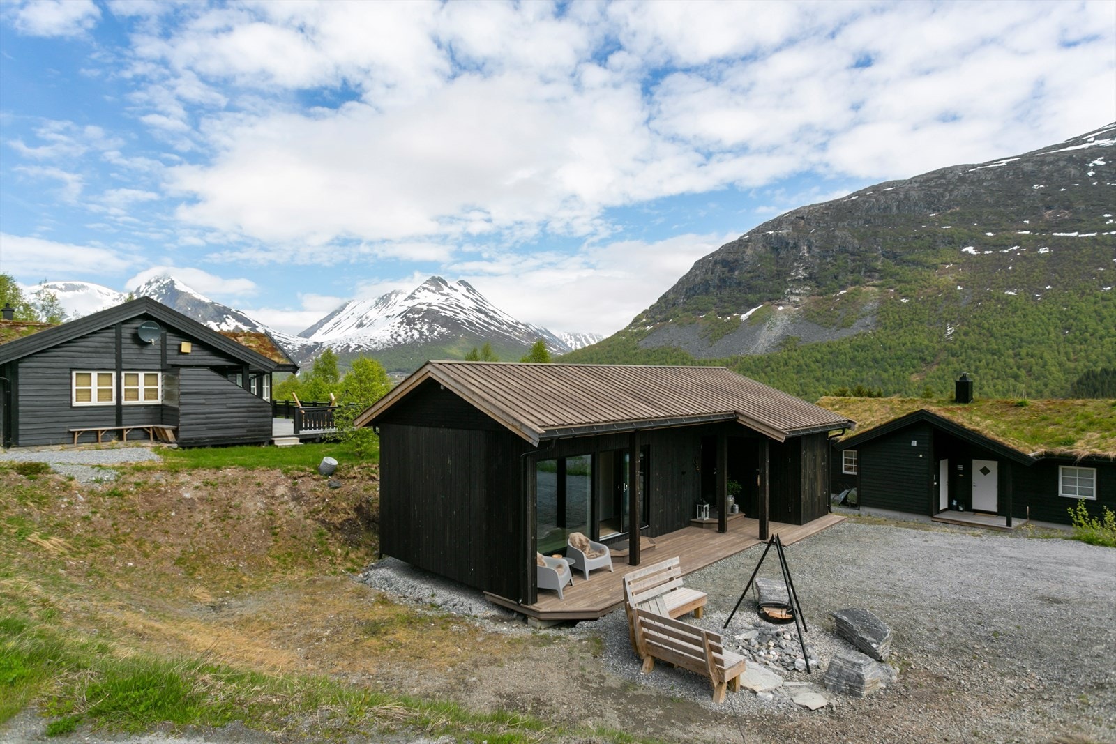 Uteområdet | Fasade Galleribilde