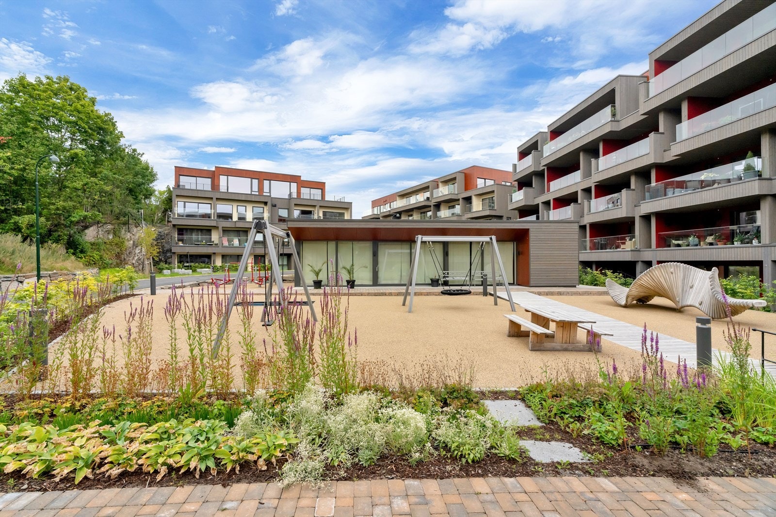 Uteområde Galleribilde