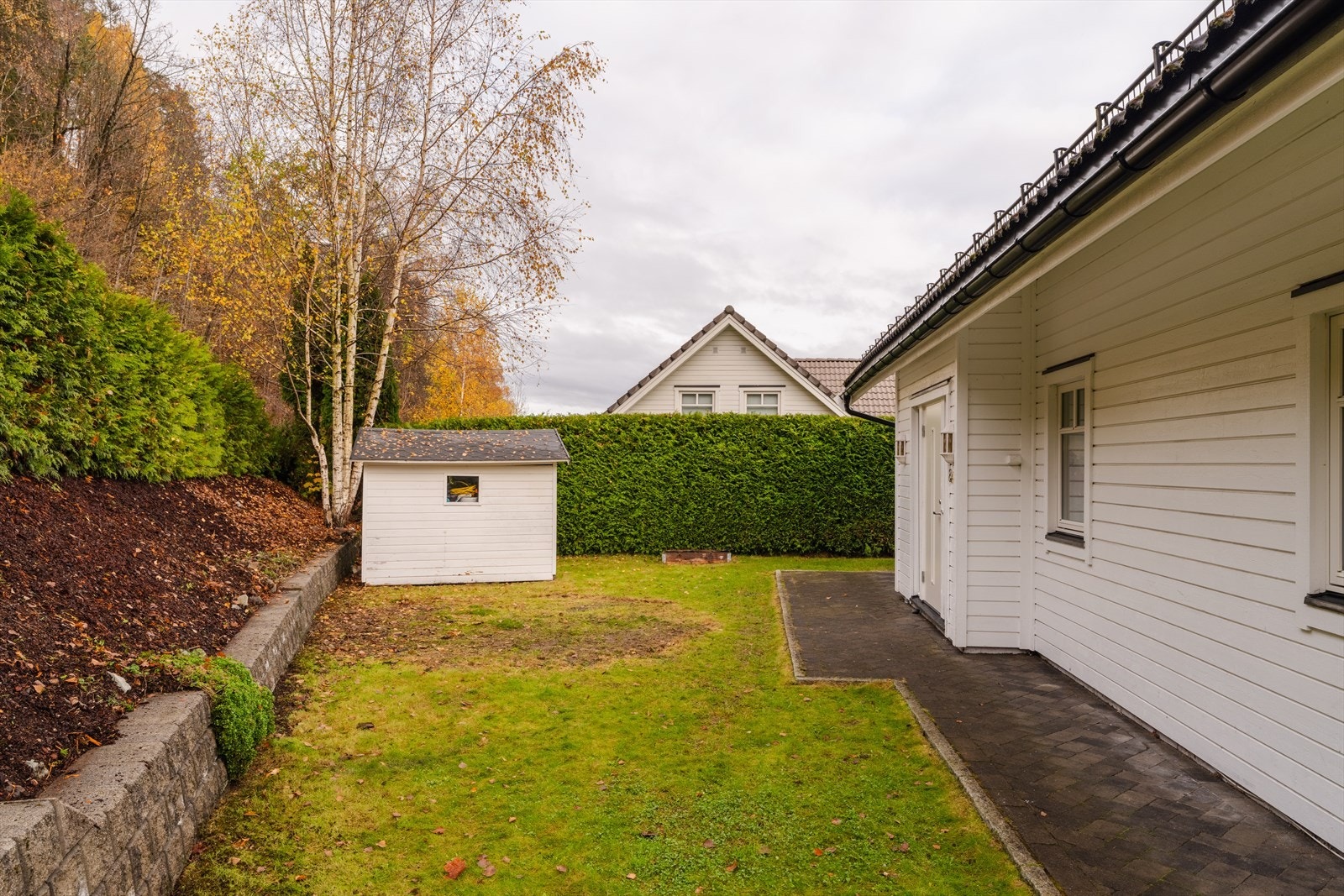 Utebod/ redskapsbod på 7 kvm i hagen. Galleribilde