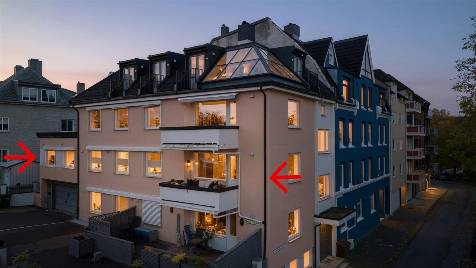 Aktiv Eiendomsmegling v/ Maria A. Klinge og Gunnar Kjønnøy ønsker velkommen til Helge Barmans gate 5!
Stor og flott leilighet som strekker seg over hele 2. etasje.
Foto: André T. Ormset-Paredes. Galleribilde