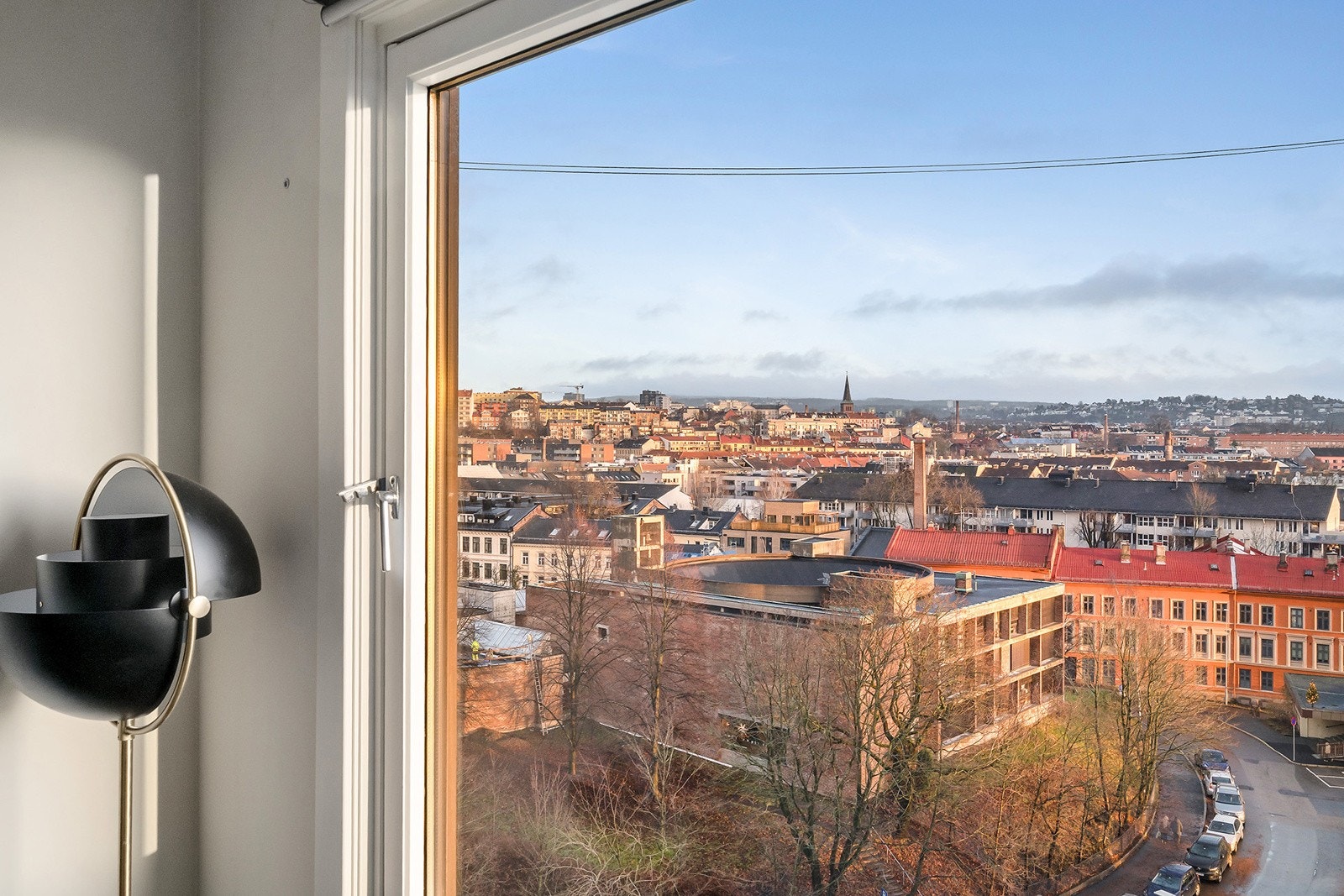 Begge soverom har morgensol og flott utsikt mot Kampen og Gamlebyen Galleribilde