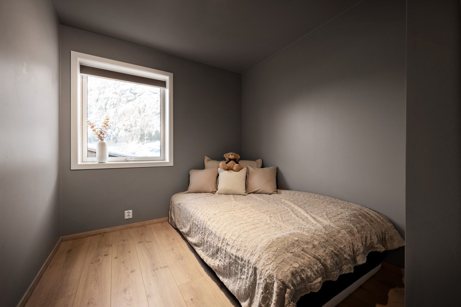 Leilegheita har 3 fine soverom. Galleribilde