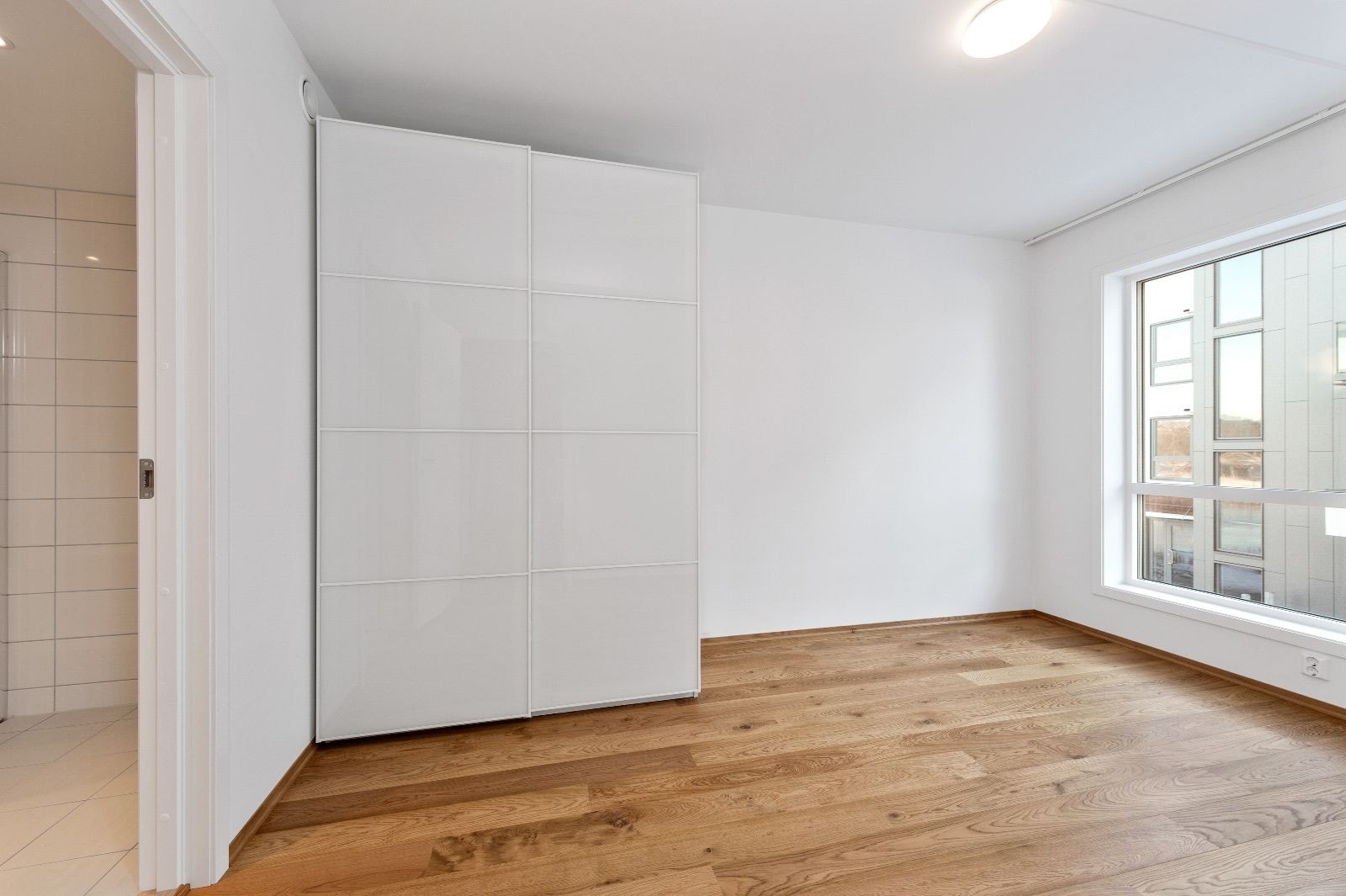 Hovedsoverommet har direkte tilknytning til eget bad Galleribilde