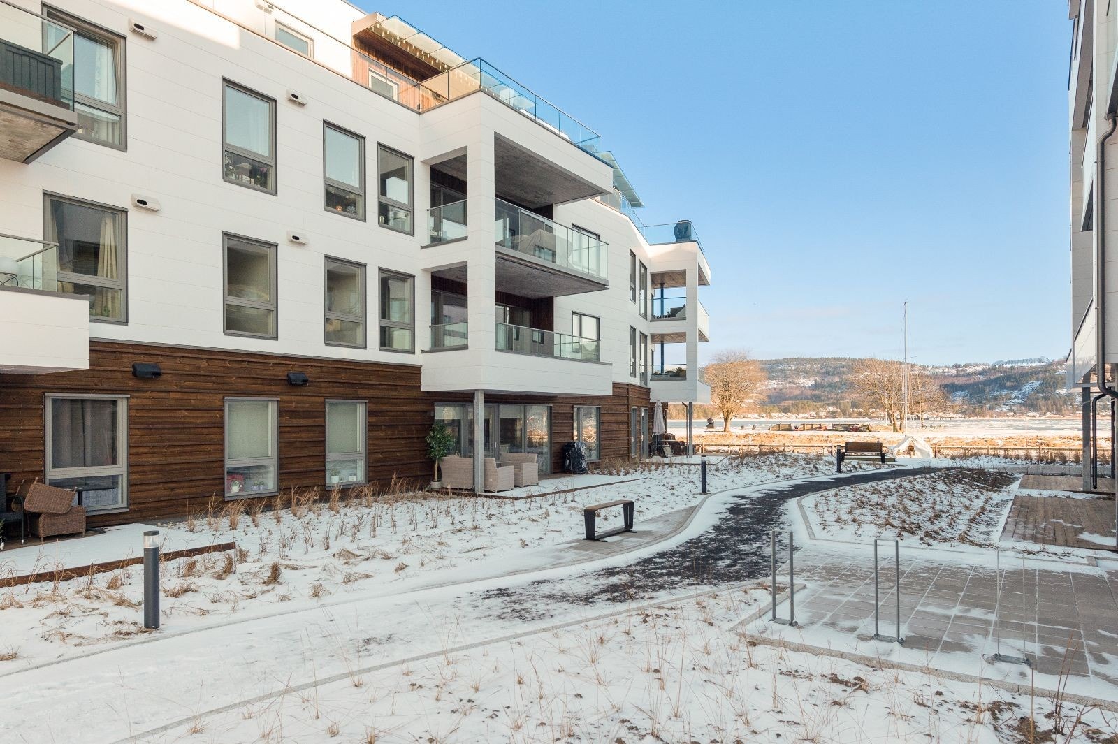 Nydelig opparbeidet uteområde Galleribilde